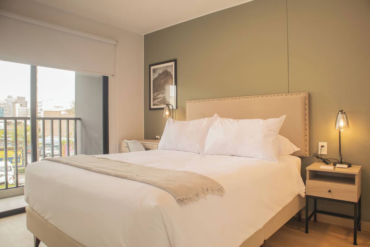 Apartamento | Ferros/tábuas de passar roupa, Wi-Fi de cortesia, roupa de cama
