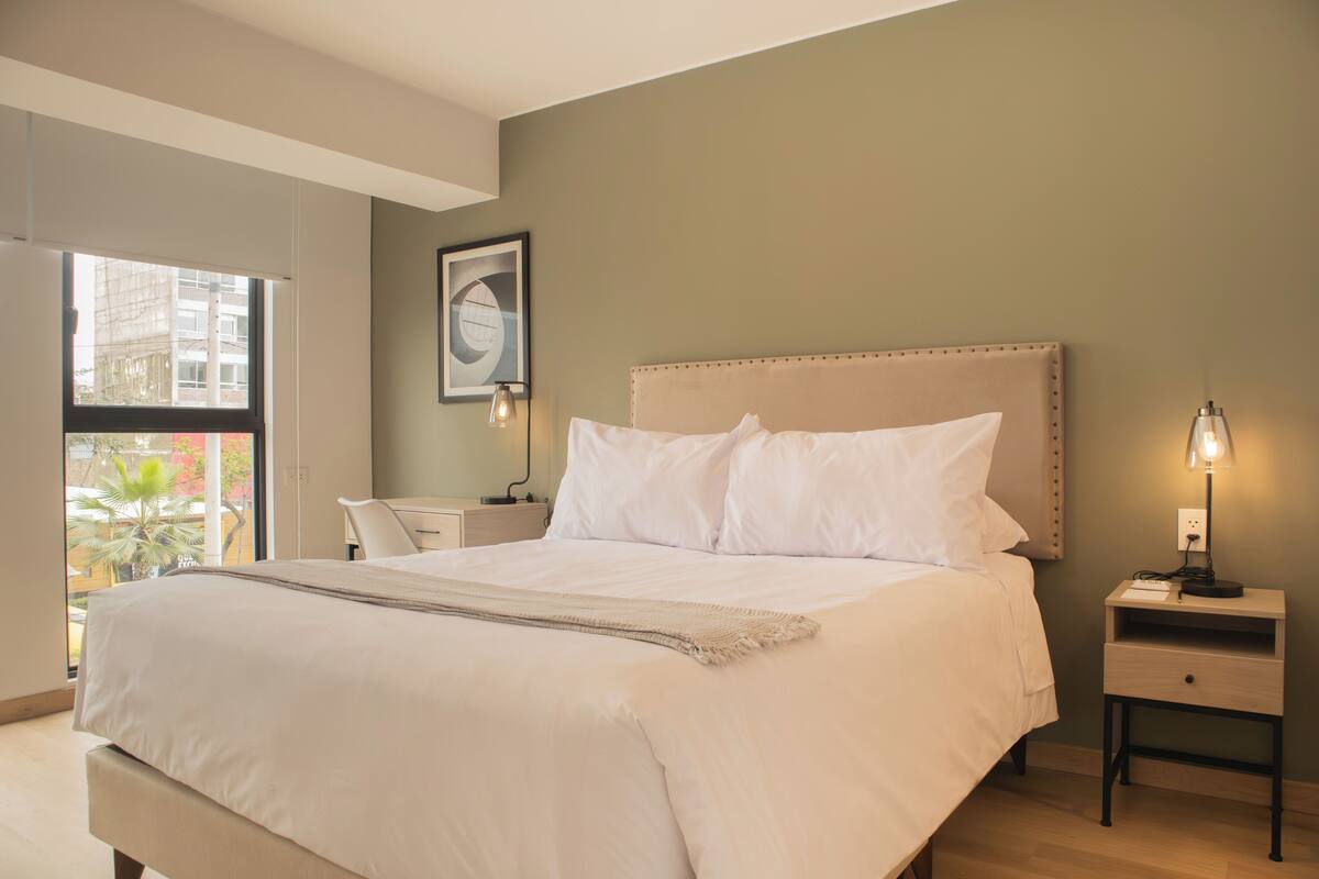 Apartamento | Ferros/tábuas de passar roupa, Wi-Fi de cortesia, roupa de cama