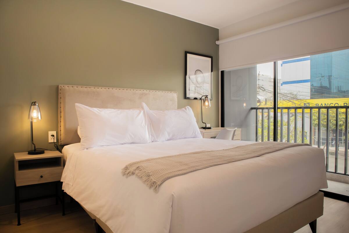 Apartamento | Ferros/tábuas de passar roupa, Wi-Fi de cortesia, roupa de cama