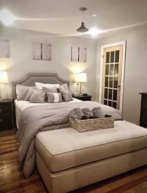 2 bedrooms, iron/ironing board, Internet, bed sheets