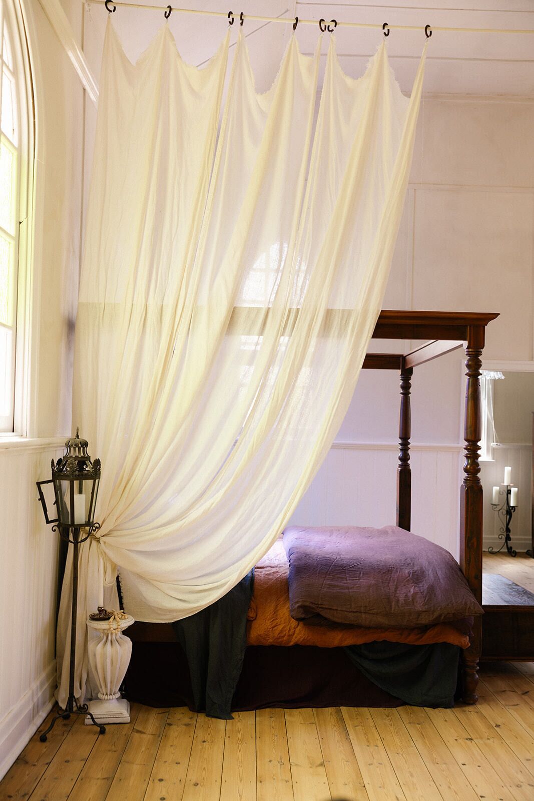 1 bedroom, iron/ironing board, bed sheets