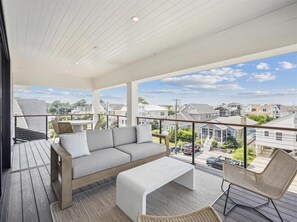 Property grounds - 7BR Beach House w/ Elevator & Wolf Kitchen (Bethany Beach)