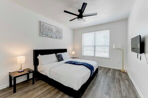 2 bedrooms, iron/ironing board, WiFi, bed sheets