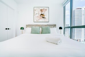 Deluxe Condo, Balcony, City View