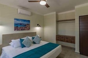 2 bedrooms, WiFi, bed sheets - Santa Cruz Suite #12 (La Paz)