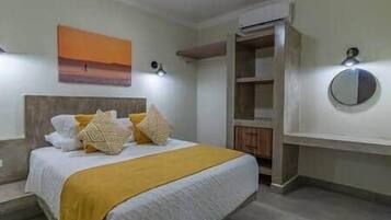 2 kamar tidur, Wi-Fi, dan seprai linen