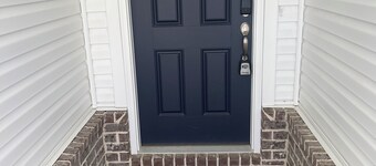 NEW HOUSE! 4BR Entire house Near Airport