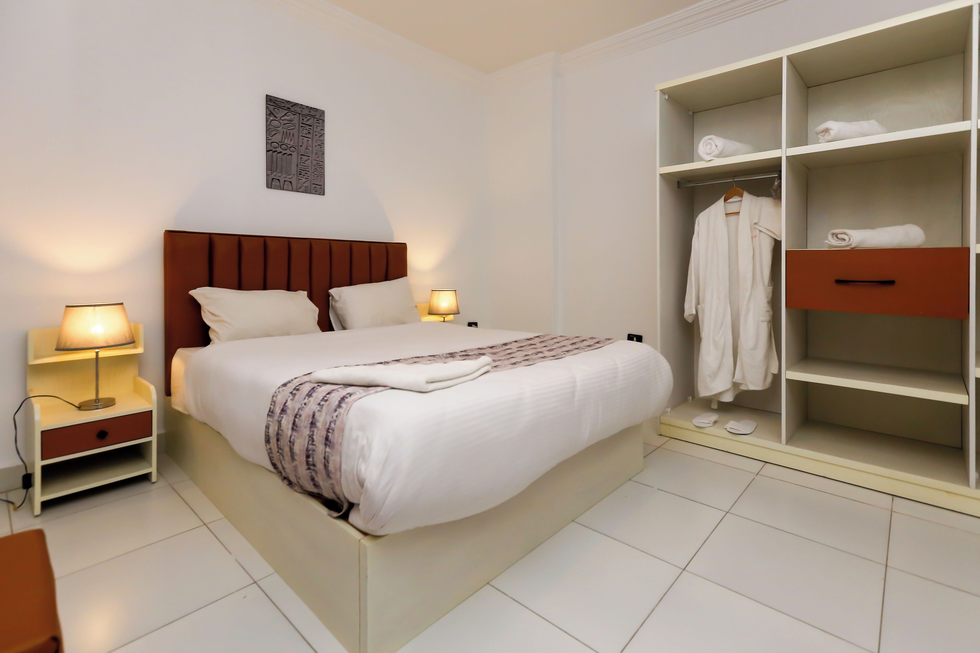 ตู้นิรภัยในห้องพัก, ห้องเก็บเสียง, เตารีด/โต๊ะรีดผ้า, Wi-Fi ฟรี