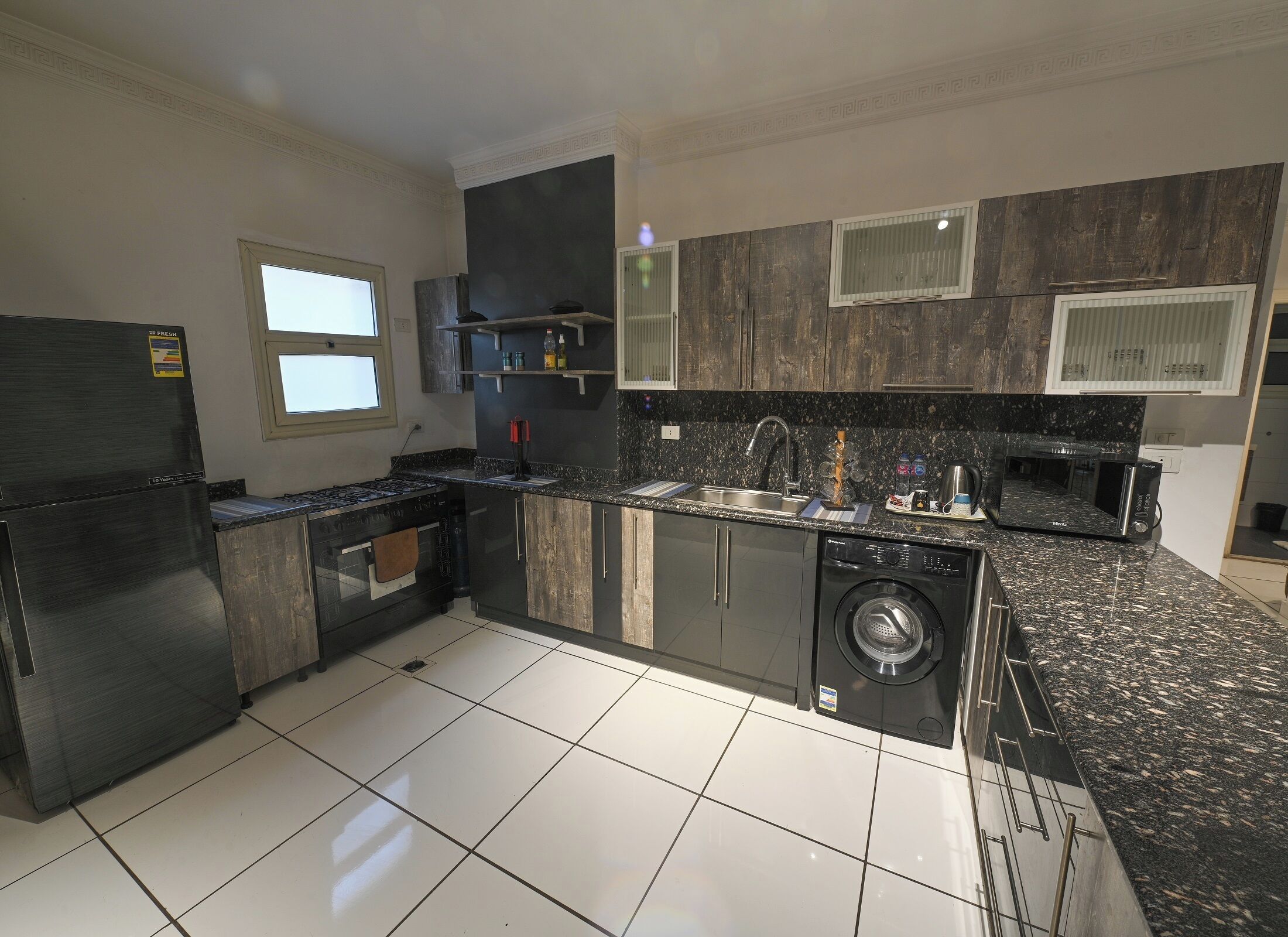 ラグジュアリー アパートメント バルコニー シティビュー | セーフティボックス (室内)、防音設備、アイロン / アイロン台、WiFi (無料)