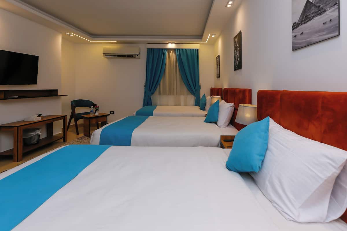 Superior Triple Room