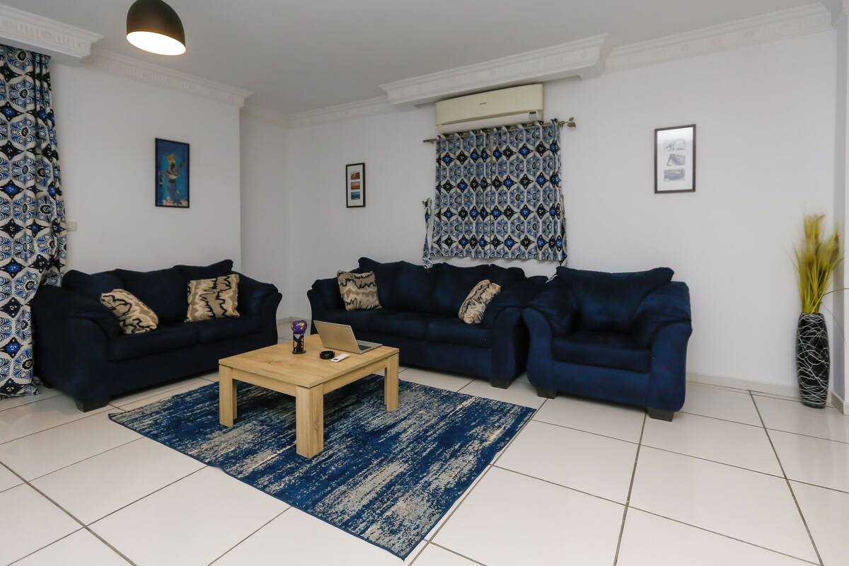 In-room safe, soundproofing, iron/ironing board, free WiFi