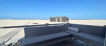 Canada Castle -Luxury Vila & Apartment with Sea View