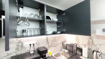 Studio, Multiple Bedrooms, Accessible, Smoking | Interior