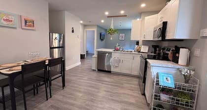 Modern 2BR Suite with Sauna, Cold Pl, Private Yard, & EV – Pet Friendly