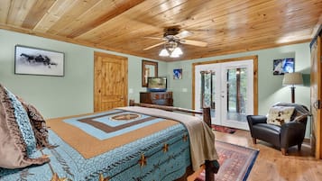 4 bedrooms, free WiFi, bed sheets