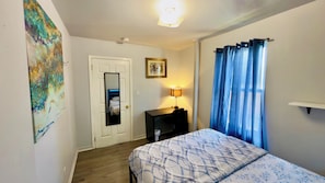 1 bedroom, iron/ironing board, WiFi