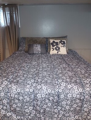 1 室のベッドルーム、アイロン / アイロン台、WiFi、ベッドシーツ