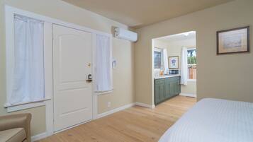 3 sovrum, strykjÀrn/strykbrÀda, wi-fi och sÀngklÀder