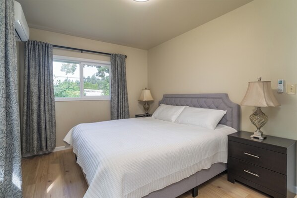 3 chambres, fer et planche à repasser, Wi-Fi, literie fournie