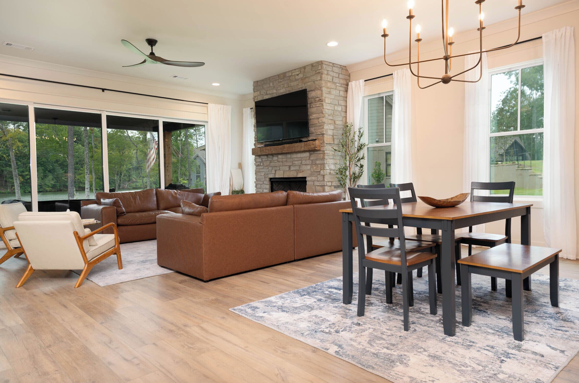 Smart TV, fireplace, video games