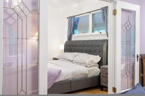House | 2 bedrooms - Charming 2BR Jericho Home Private Deck With BBQ (Vancouver)