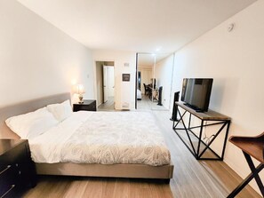 2 chambres, fer et planche à repasser, accès au Wi-Fi (inclus)