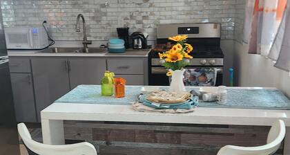 Charming house with AC in Vieques - Your perfect island getaway