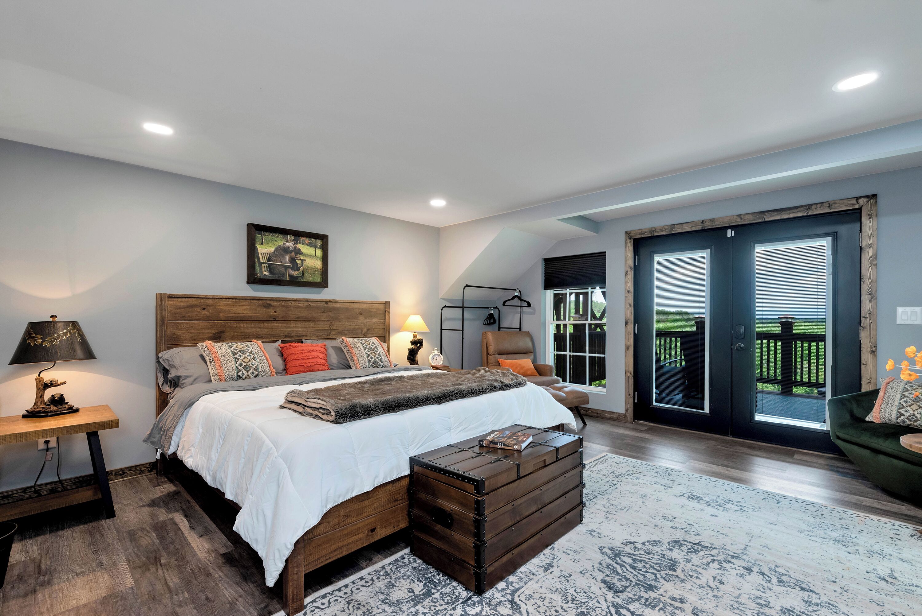 8 間睡房、書桌、熨斗/熨衫板、Wi-Fi