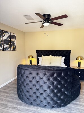 3 chambres, fer et planche à repasser, Wi-Fi gratuit, draps fournis