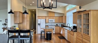 Modern. Private. Spacious. Fully stocked. Family friendly. Cozy. RV hookup.