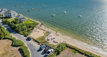 Sunny Cape Cod Cottage Near Lewis Bay