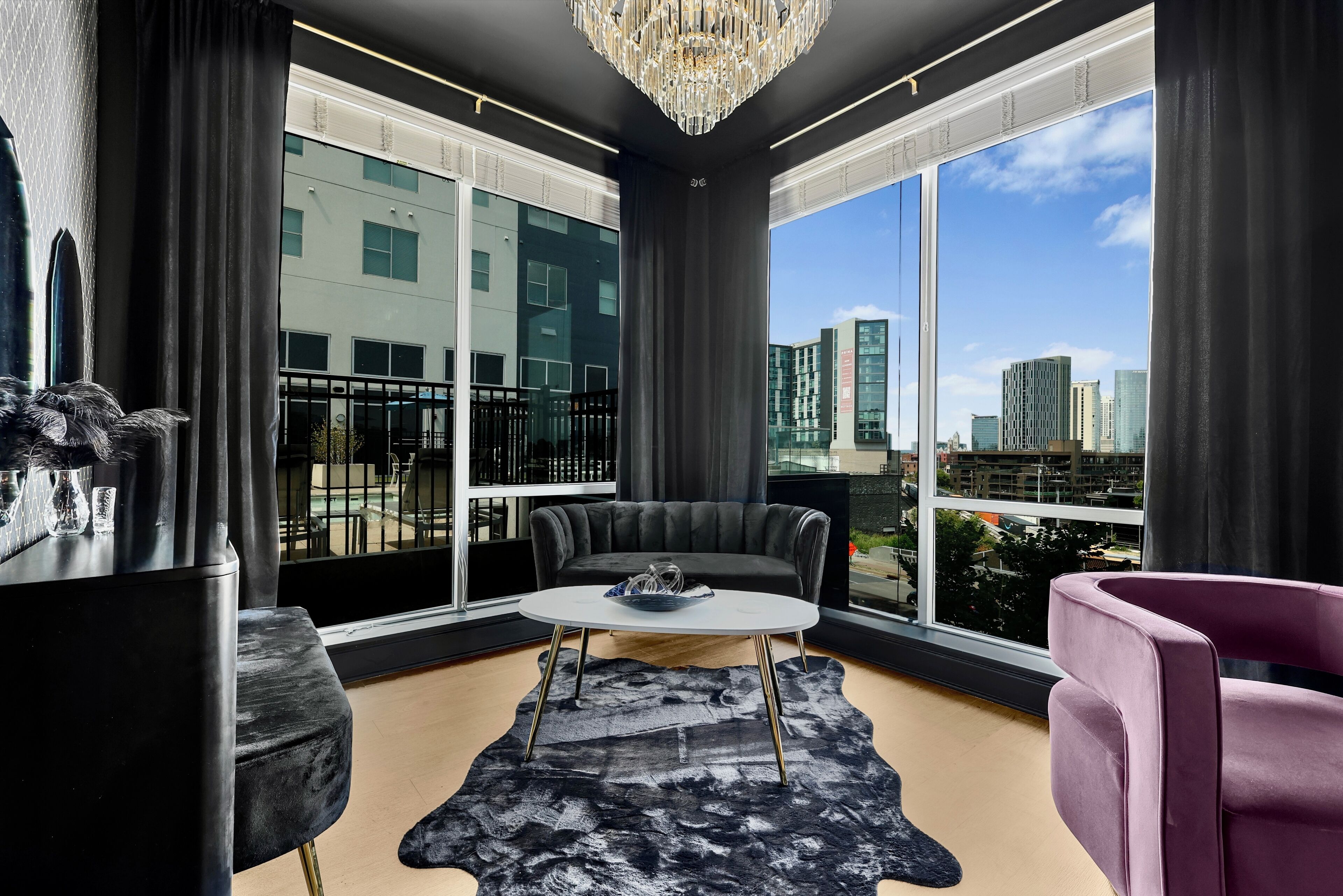 Smart-TV, Tischtennisplatte