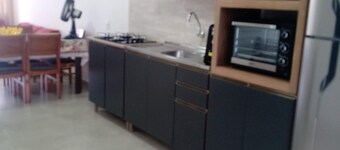 Cozy Matinhos house, close to the beach, with all household utensils