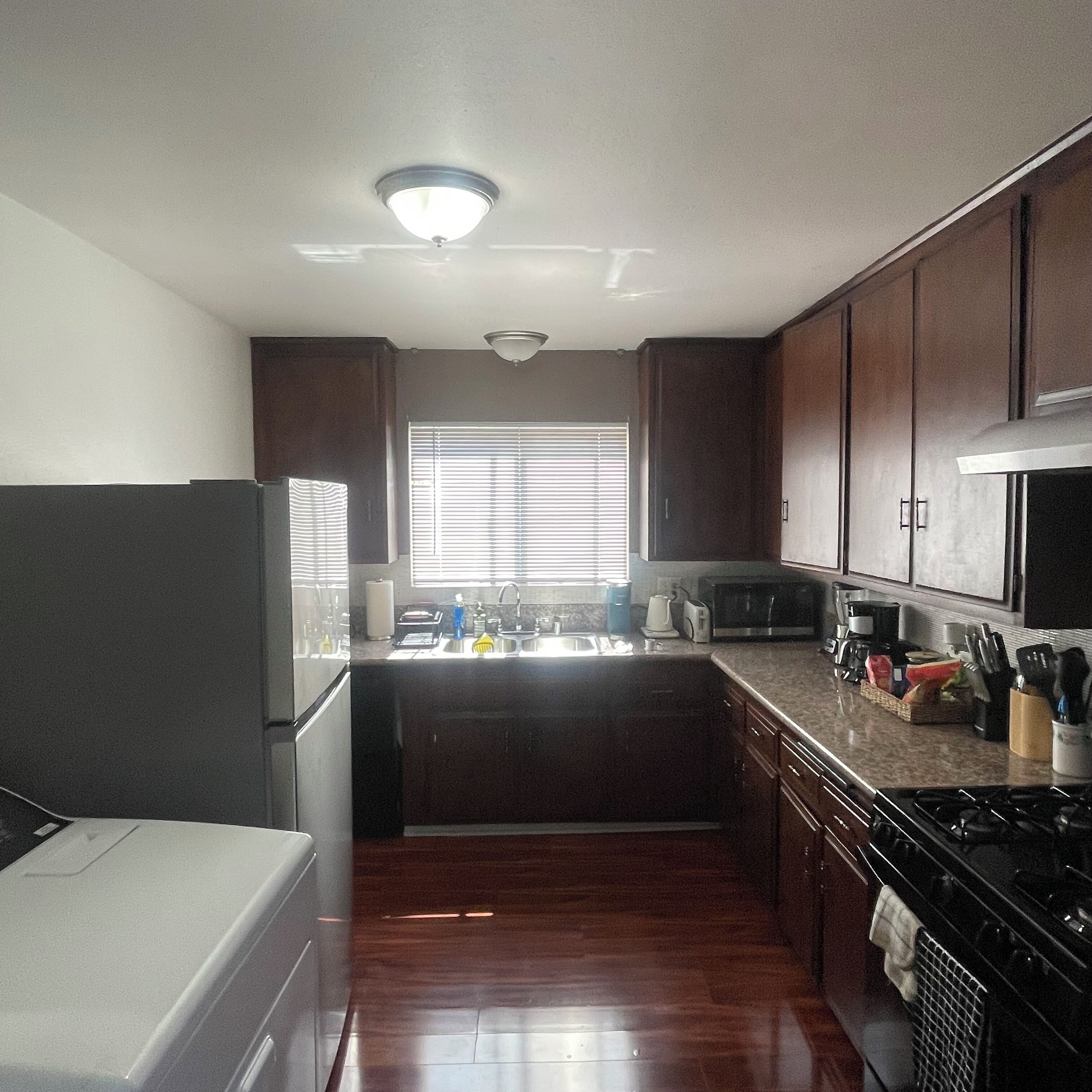 Microwave, oven, stovetop, dishwasher