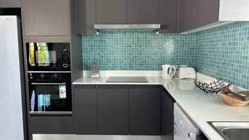 Villa, Patio | Private kitchen