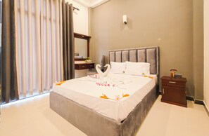Deluxe Double Room - Sasnidu Villa (Hikkaduwa)