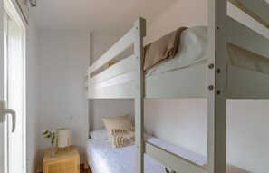 3 Schlafzimmer, Bügeleisen/Bügelbrett, Internetzugang, Bettwäsche