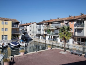 Marina