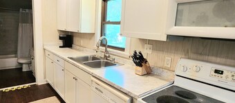 Cave Springs Cottage