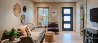 Gloria Inn 2 -5 minutes from Baylor and 2 Blocks to Magnolia