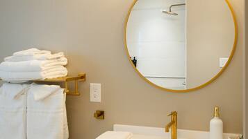 Hair dryer, towels