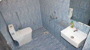 Ducha, toallas, jabón