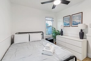 4 bedrooms, iron/ironing board, travel cot, free WiFi