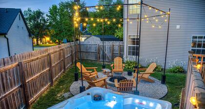 Game Room, Pool & Hot Tub/Sleeps 14 / Pet Friendly