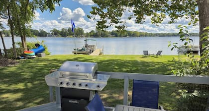 Lake and Lodge By Kzoobnb