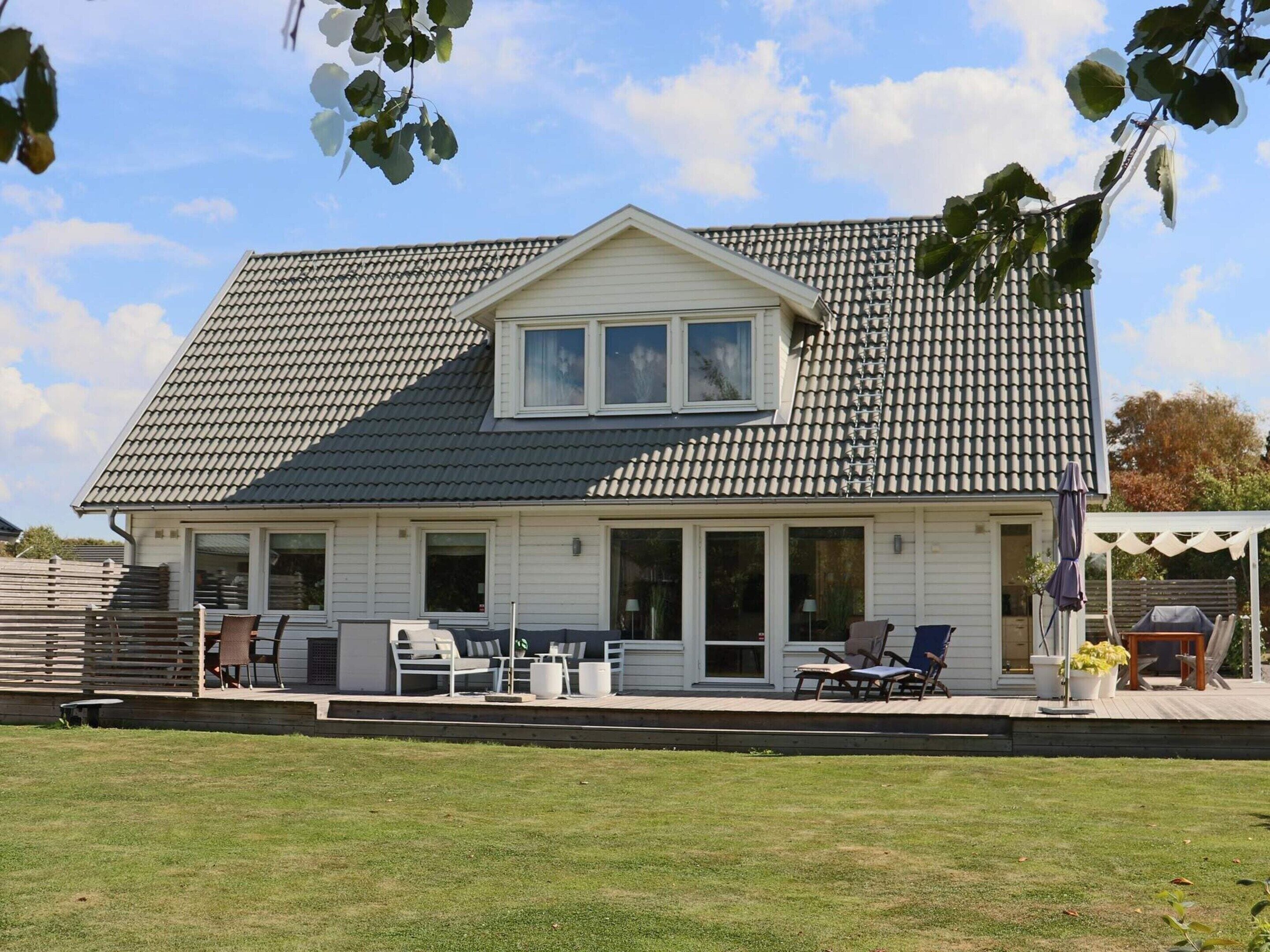 House | Terrace/patio