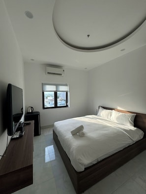 Standard Double Room | Free WiFi
