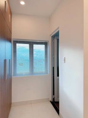 Quarto casal superior | Wi-Fi de cortesia, roupa de cama