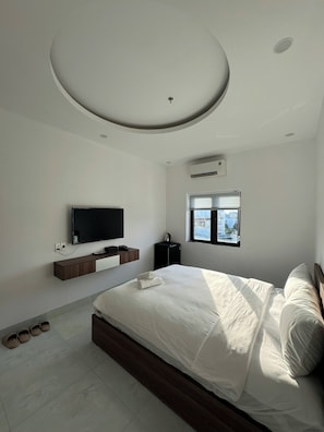 Standard Double Room | Free WiFi