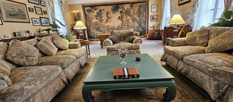 Château Chandler 17th century 4* rentals